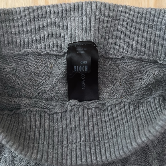 BLOCH | knit dance shorts - Picture 2 of 2